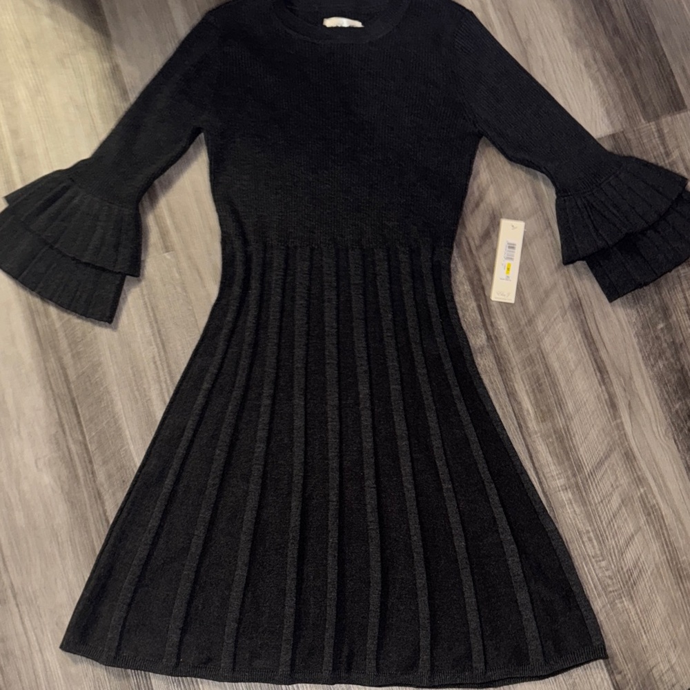 NEW Eliza J medium $98 grey dress pleated bell sleeve pleats women’s business - Picture 1 of 8